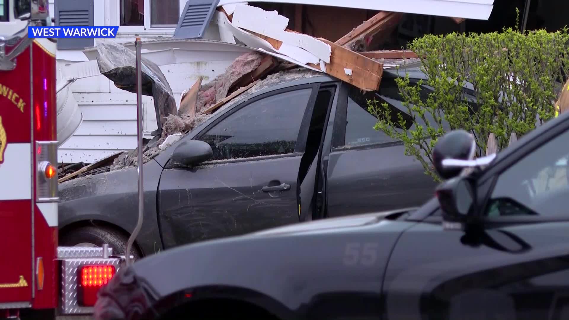 12 News Now: Car slams into West Warwick building – WPRI.com