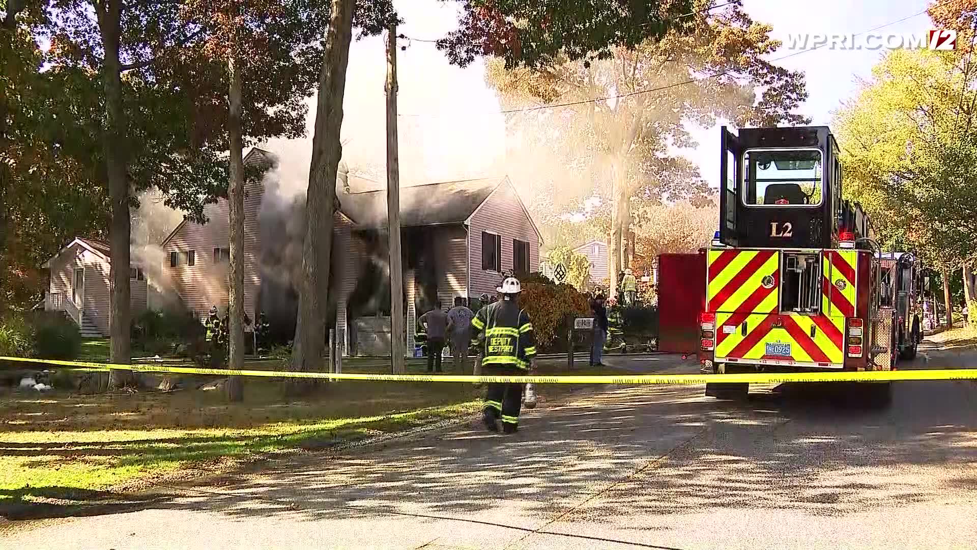 VIDEO NOW: Crews battle house fire in Tiverton – WPRI.com